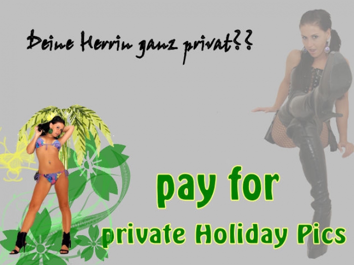 pay for private holiday pics